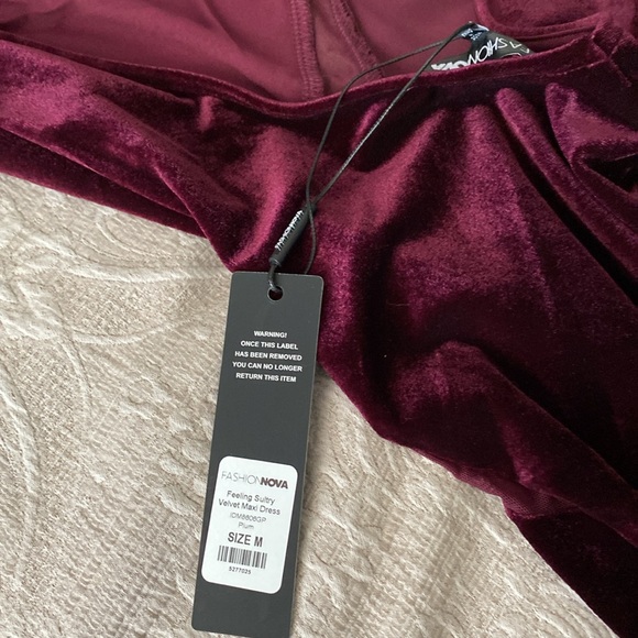 Fashion Nova beautiful plum gown SIZE MEDIUM, NWT - Picture 10 of 10